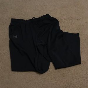 PRICE DROP:men’s under armor sweats